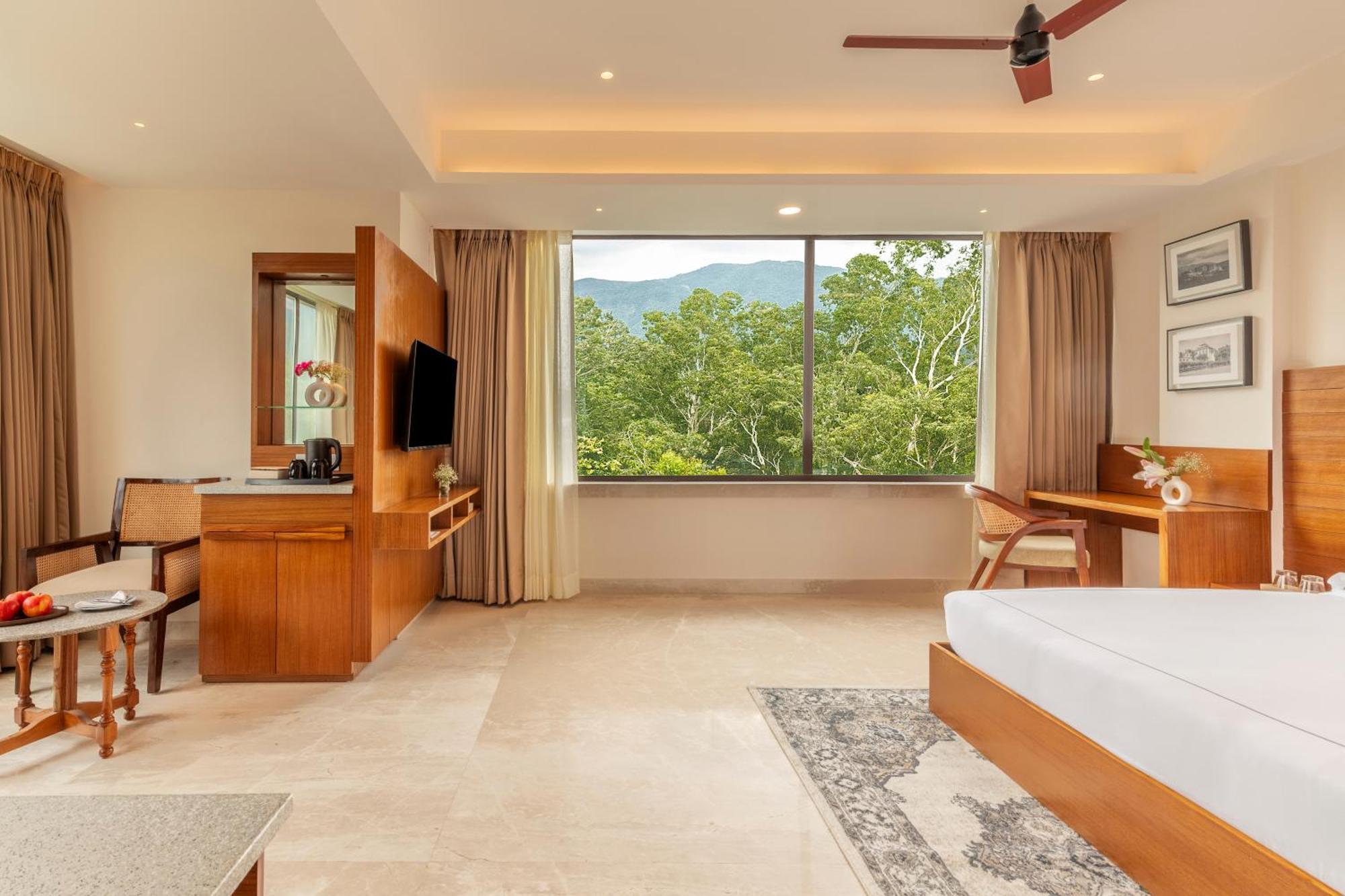 The Prominence Mussoorie Road Dehradun Hotel ภายนอก รูปภาพ