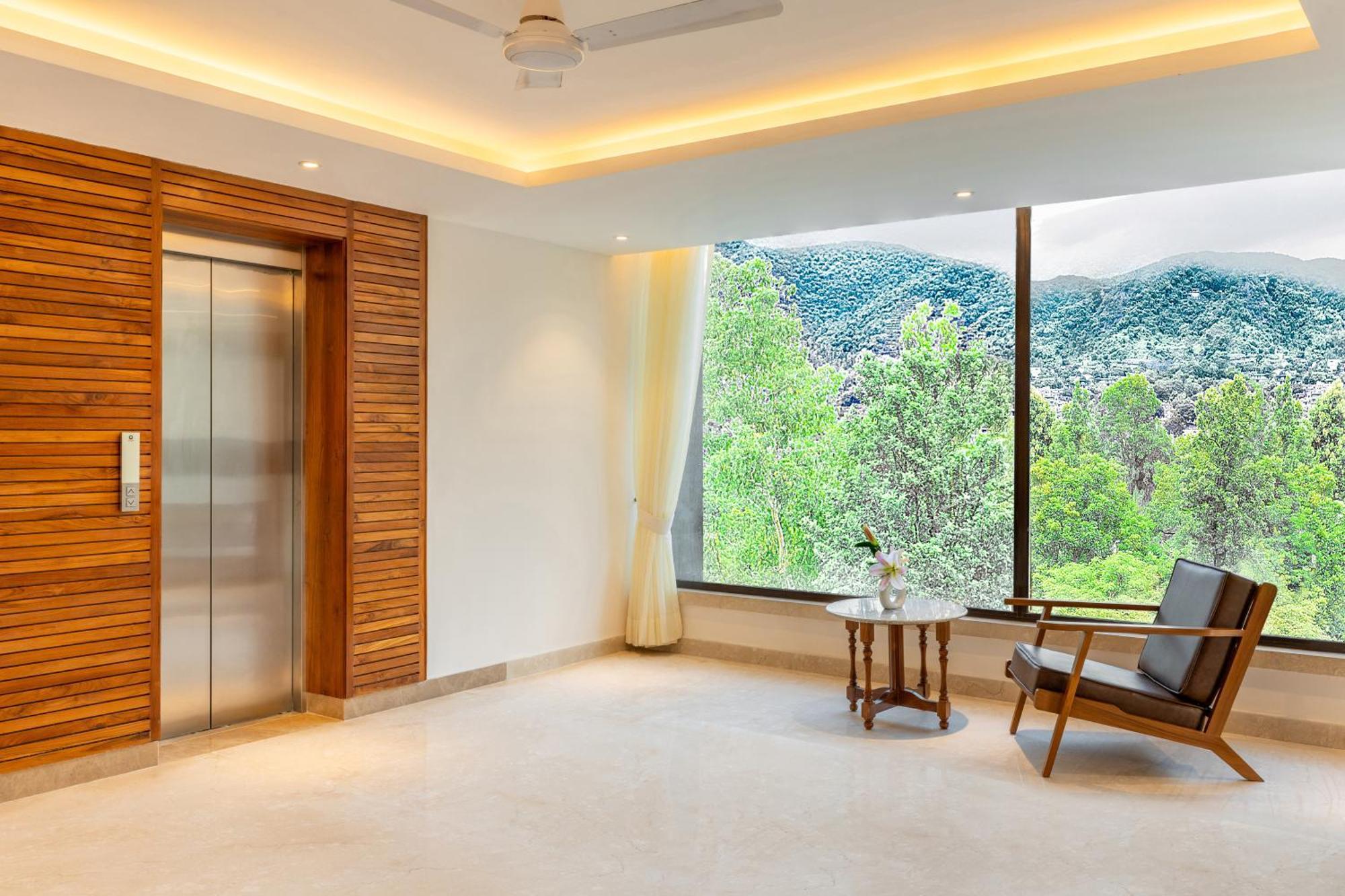 The Prominence Mussoorie Road Dehradun Hotel ภายนอก รูปภาพ