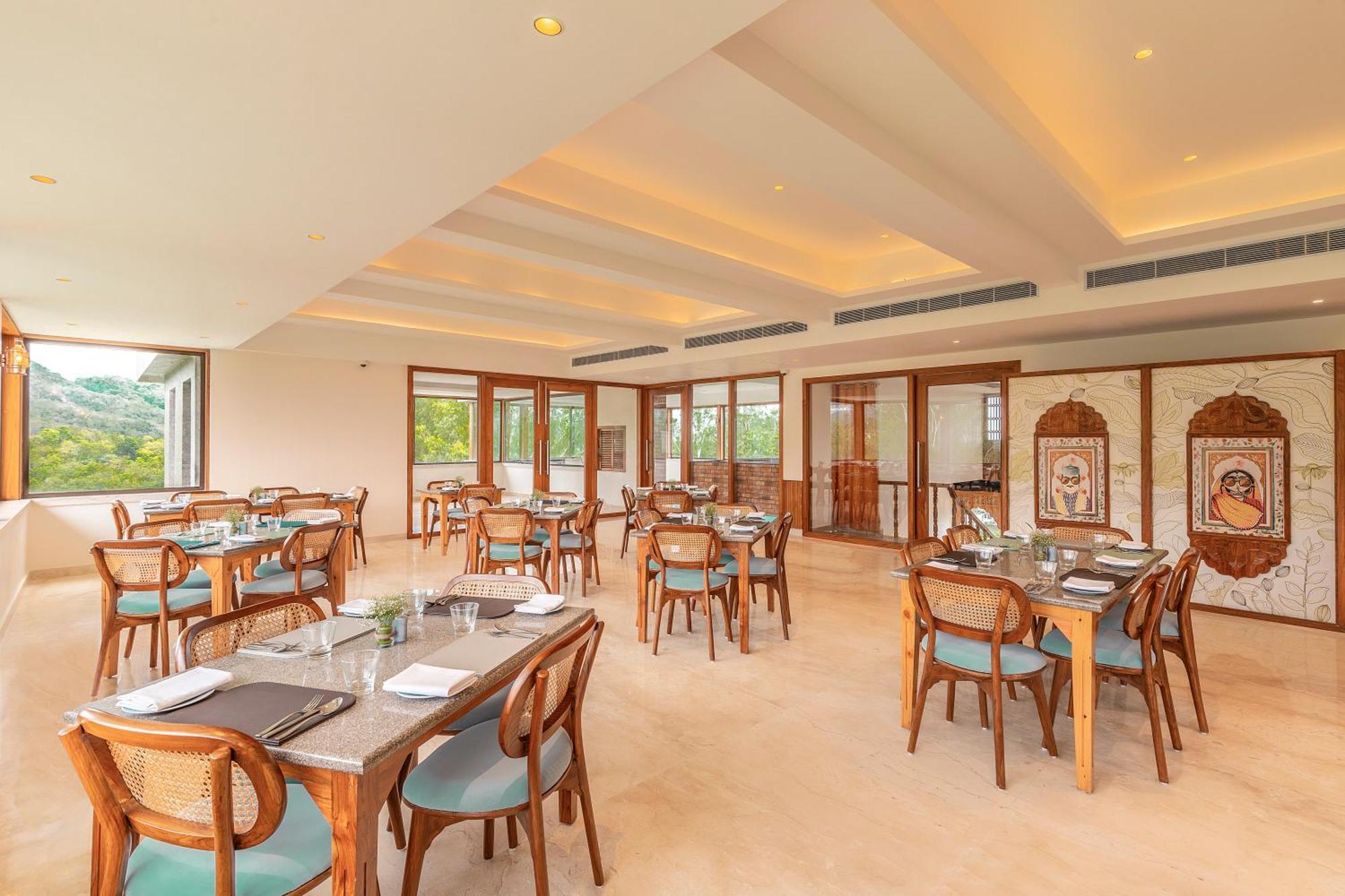 The Prominence Mussoorie Road Dehradun Hotel ภายนอก รูปภาพ