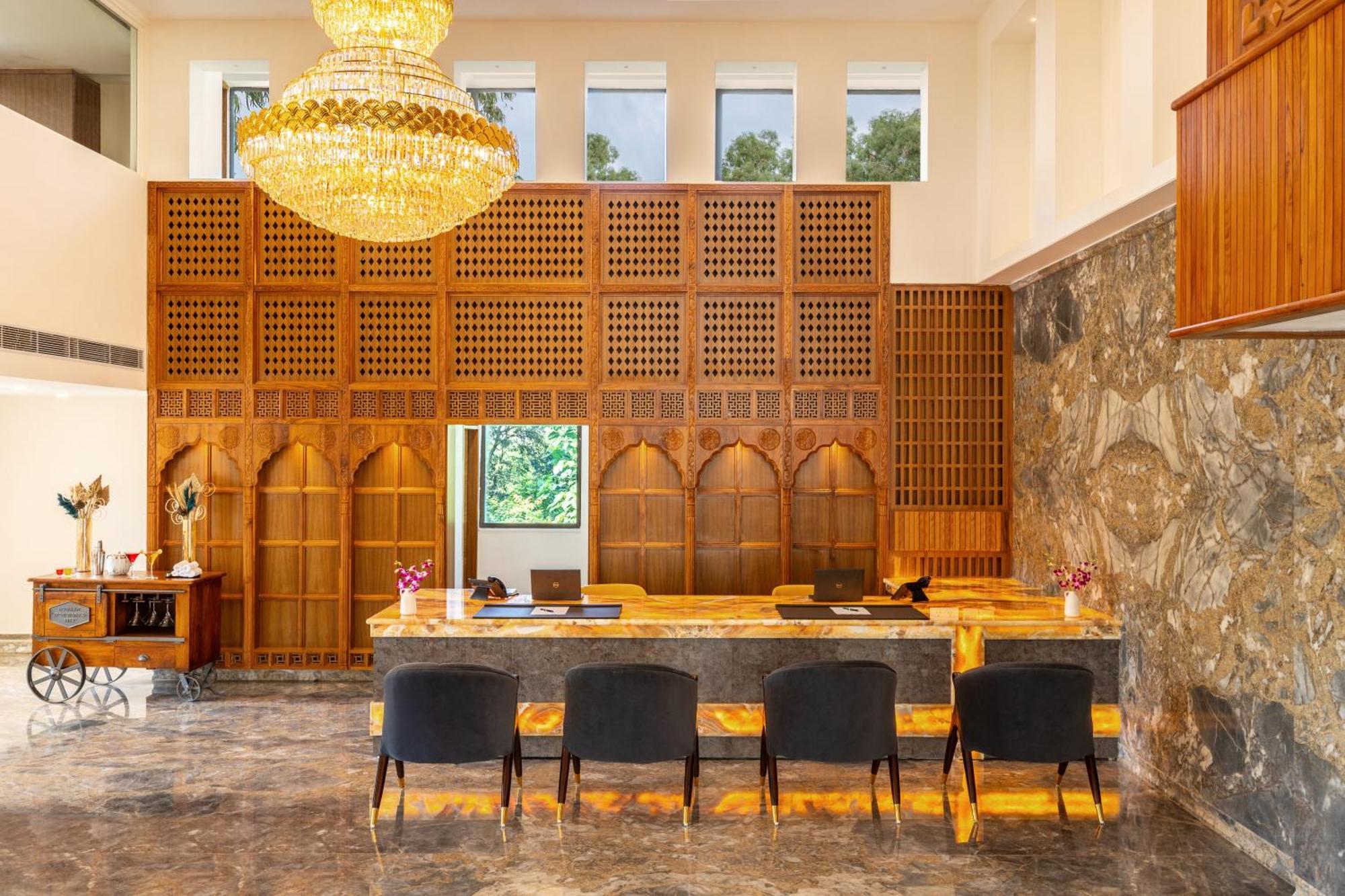 The Prominence Mussoorie Road Dehradun Hotel ภายนอก รูปภาพ